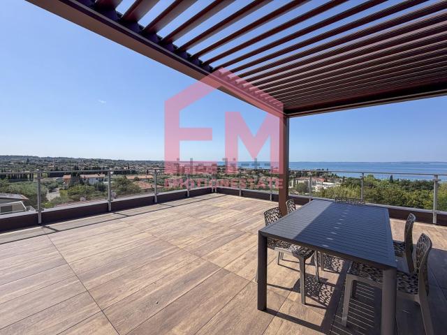 Appartamento in vendita di 185 m² in Via San Colombano, 21