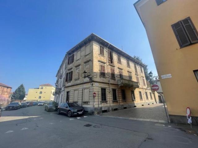 Appartamento in vendita di 185 m² in Via Simone di Collobiano, 8