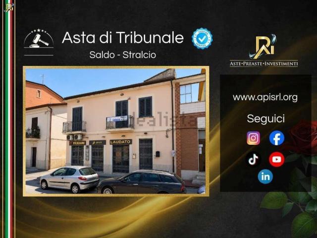 Appartamento in vendita di 185 m² in Via Ponticelli, 6
