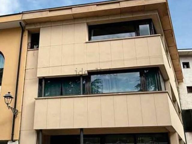 Appartamento in vendita di 185 m² in Via Tommaso Dal Molin, 10
