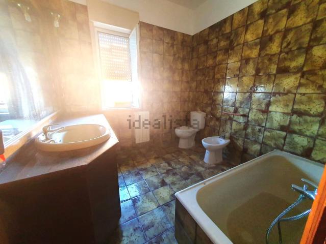 Appartamento in vendita di 185 m² in Viale Santa Panagia