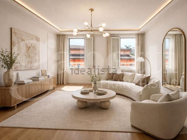 Appartamento in vendita di 185 m² in Corso Canalchiaro, 180