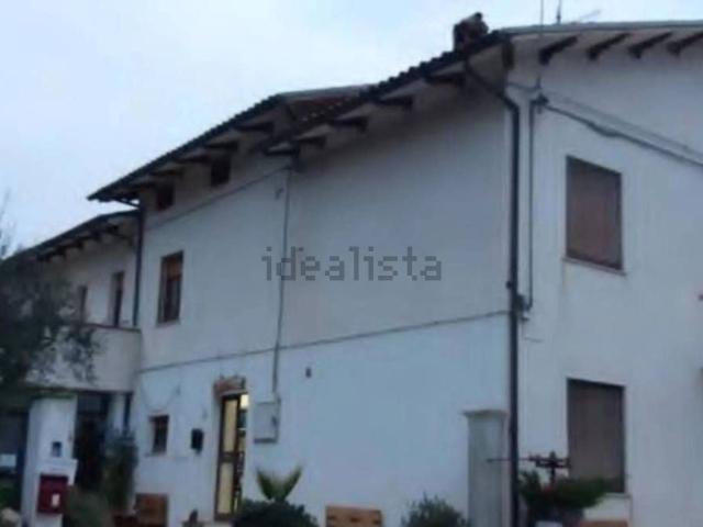 Appartamento in vendita di 1860 m² in Via Val di Foro, 64