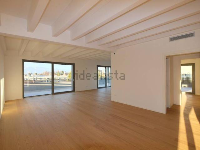Appartamento in vendita di 186 m²