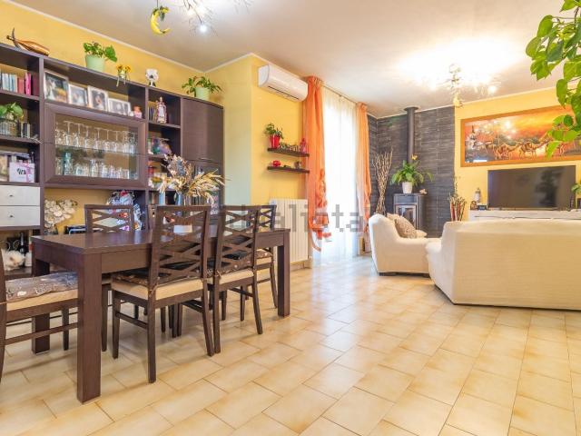 Appartamento in vendita di 186 m² in Via Ca&apos  Ciarla, 14