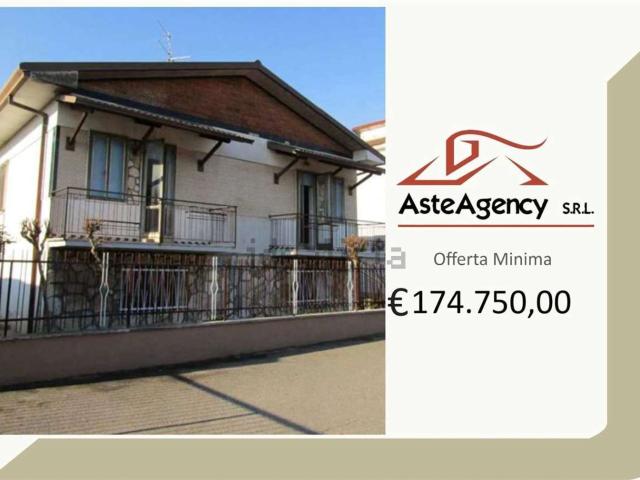 Appartamento in vendita di 186 m² in Via Legnaghese, 34