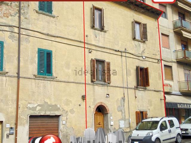 Appartamento in vendita di 186 m² in Via Nazionale