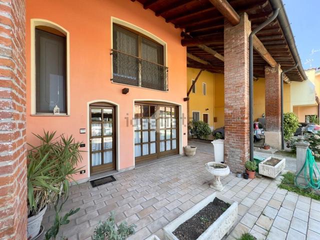 Appartamento in vendita di 186 m² in Via Renzo da Ceri, 13