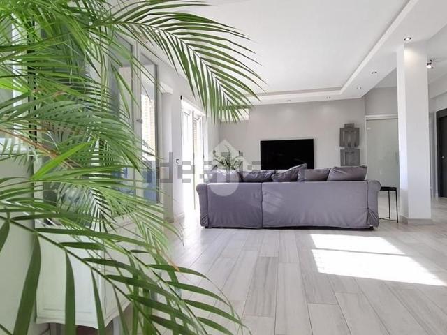 Appartamento in vendita di 186 m² in Viale Vasco de Gama, 115