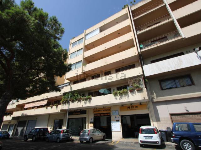 Appartamento in vendita di 186 m² in Viale Italia, 95