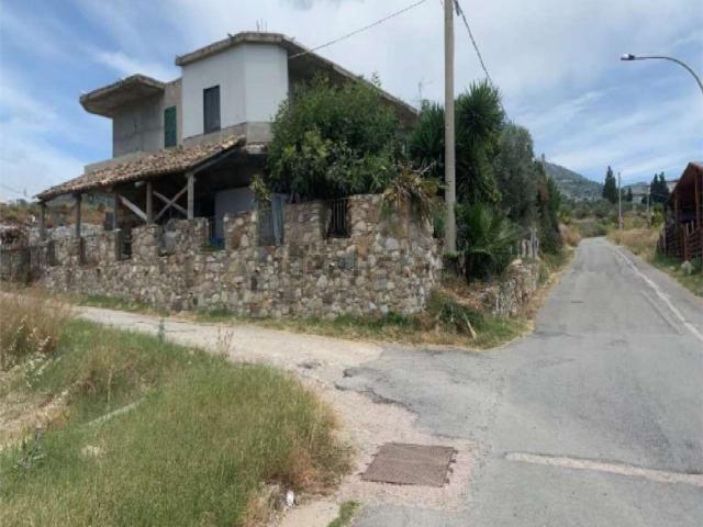 Appartamento in vendita di 186 m² in Contrada Cutunizza