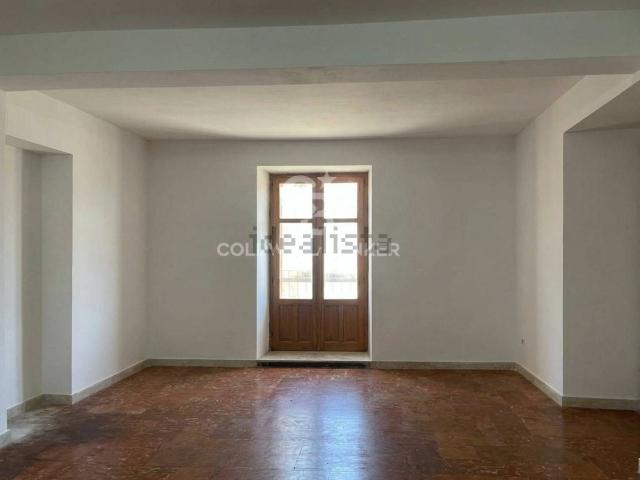 Appartamento in vendita di 186 m² in Piazza Sant&apos Onofrio, 21