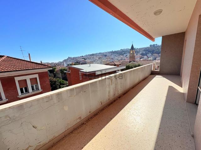 Appartamento in vendita di 187 m²