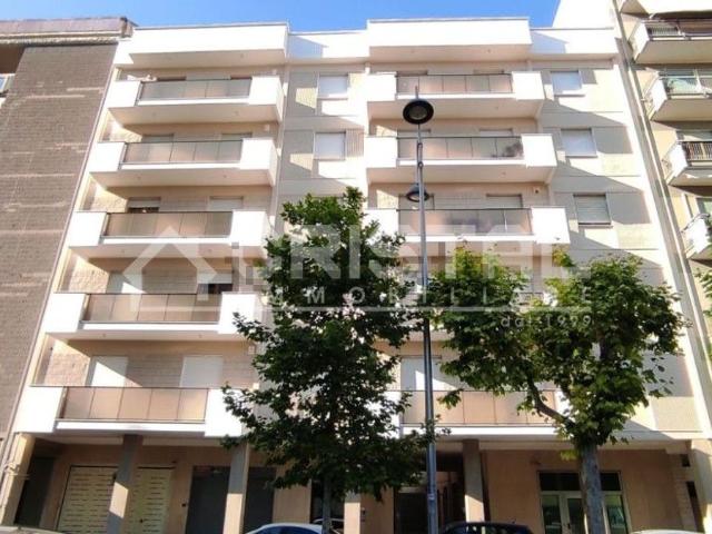 Appartamento in vendita di 187 m² in Via Firenze, 15