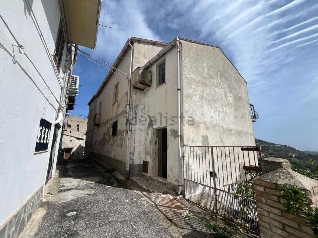 Appartamento in vendita di 187 m² in Via Sambuco