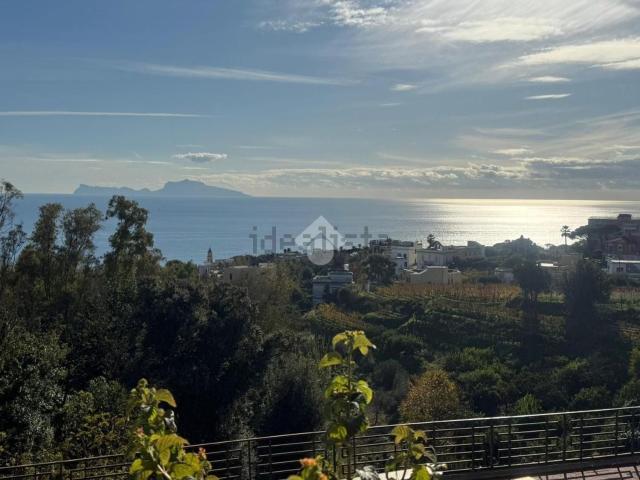 Appartamento in vendita di 187 m² in Via Santo Strato, 14
