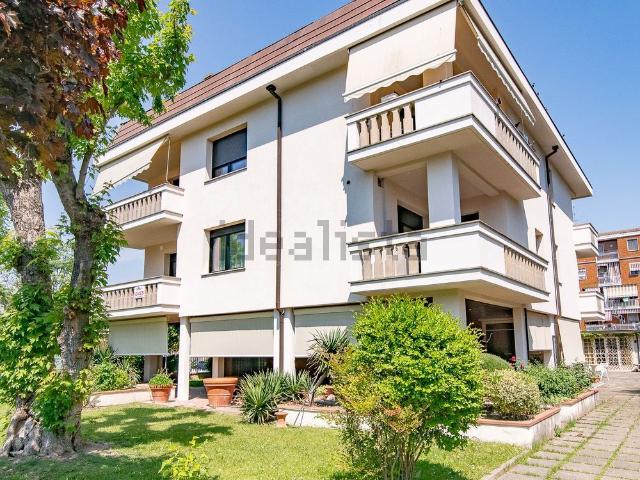 Appartamento in vendita di 187 m² in Via Volturno, 60