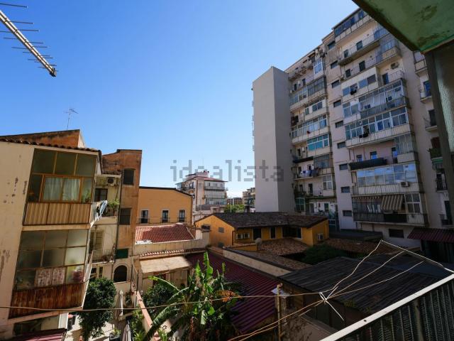 Appartamento in vendita di 187 m² in Via Valverde, 9