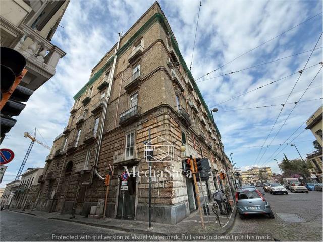 Appartamento in vendita di 187 m² in Corso San Giovanni a Teduccio, 913