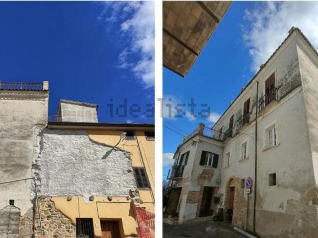 Appartamento in vendita di 187 m² in Largo della Chiesa