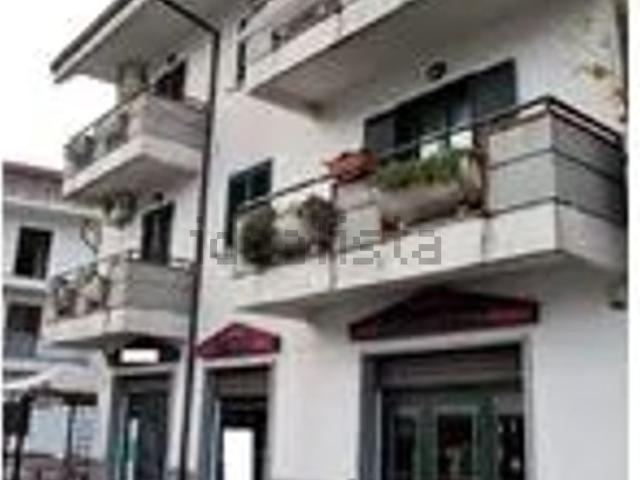 Appartamento in vendita di 187 m² in Strada Statale 19 delle Calabrie