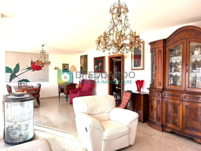 Appartamento in vendita di 188 m² in Via Alessandro Volta, 186