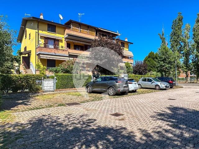 Appartamento in vendita di 188 m² in Via Donato Bramante, 11