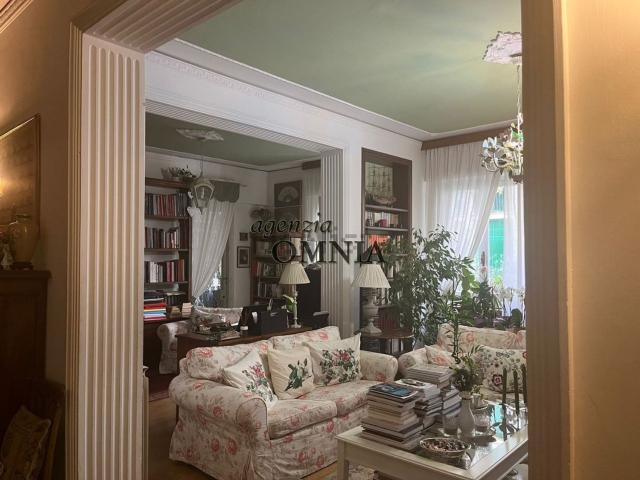 Appartamento in vendita di 188 m² in Via Lungo l&apos Affrico