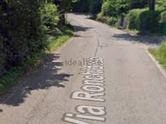 Appartamento in vendita di 188 m² in Via Ronchidoso