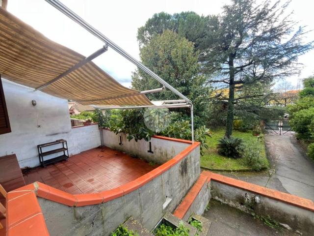 Appartamento in vendita di 188 m² in Via Vittoria Manzoni