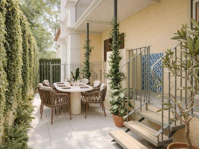 Appartamento in vendita di 188 m² in Viale Antonio Aldini