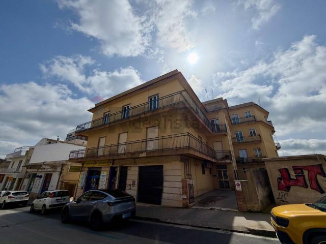 Appartamento in vendita di 188 m² in Viale Europa, 95