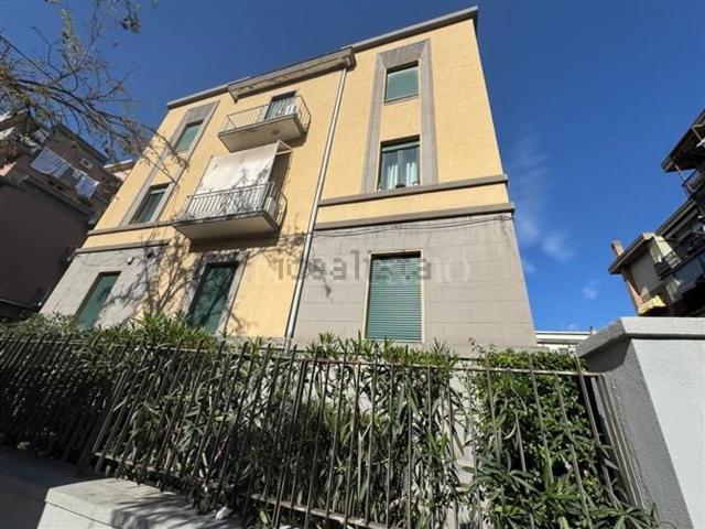 Appartamento in vendita di 188 m² in Viale Mario Rapisardi