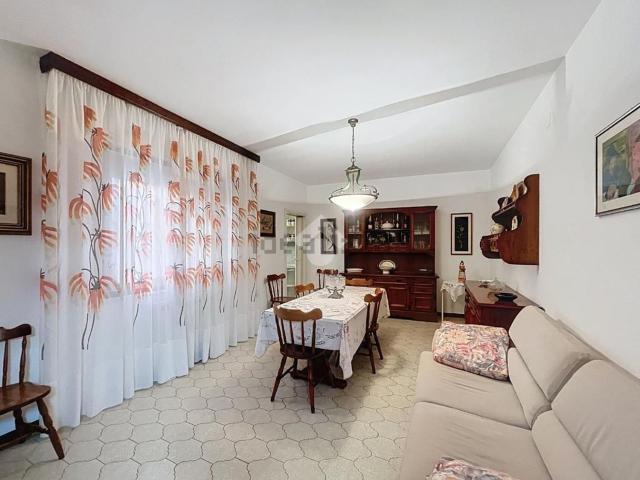 Appartamento in vendita di 188 m² in Viale San Cottoni, 11