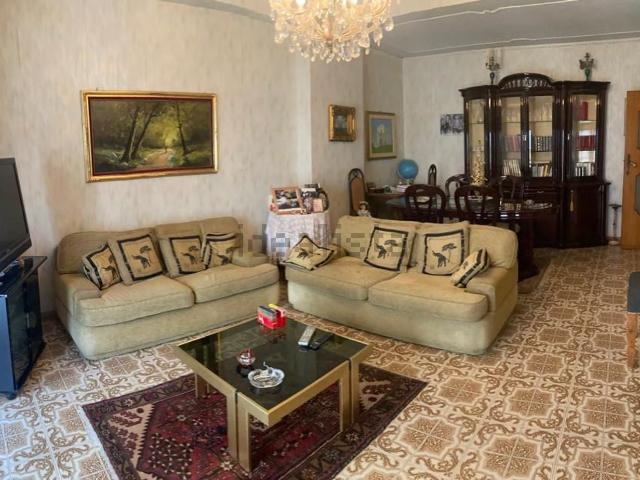 Appartamento in vendita di 188 m² in Corso Vittorio Emanuele II