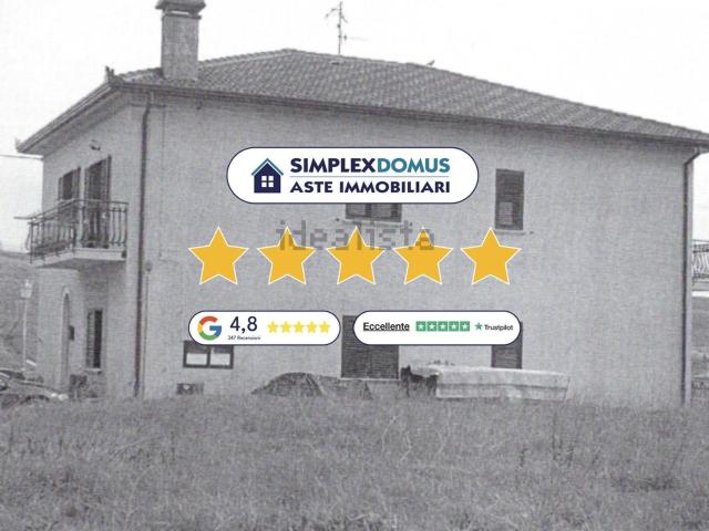 Appartamento in vendita di 188 m² in Frazione Sant&apos Antonio Casalini