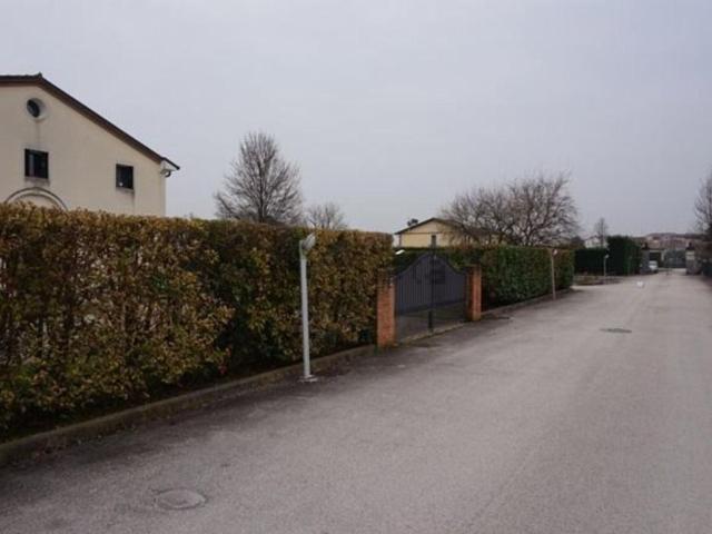 Appartamento in vendita di 188 m² in Strada Ponte dei Carri, 37