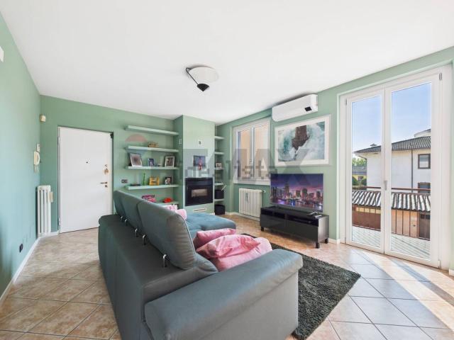 Appartamento in vendita di 189 m² in Via Barsanti, 14