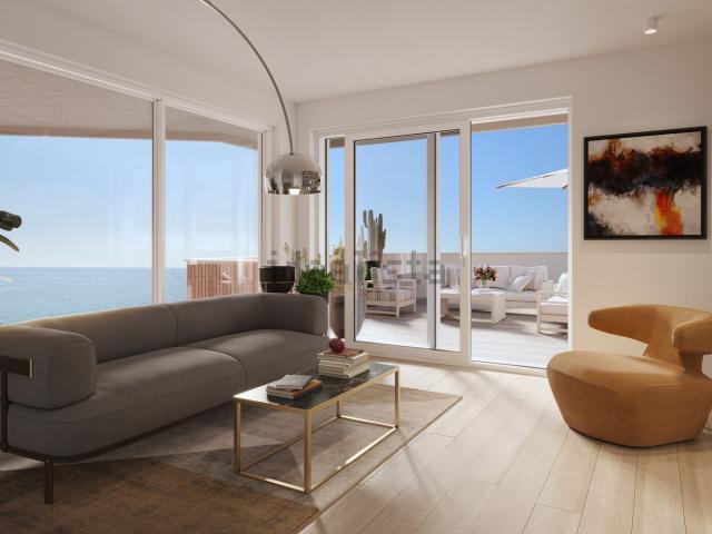 Appartamento in vendita di 189 m² in Via del Littorale, 164