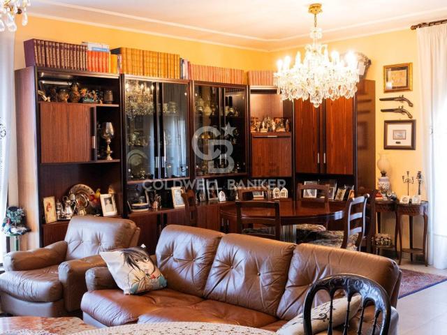 Appartamento in vendita di 189 m² in Via del Pozzo