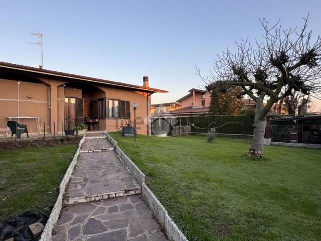 Appartamento in vendita di 189 m² in Via Leonardo da Vinci, 20