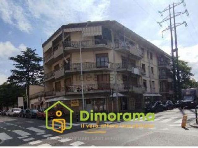 Appartamento in vendita di 189 m² in Via Siena, 3