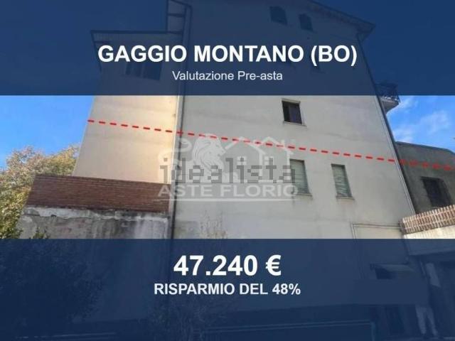 Appartamento in vendita di 189 m² in Via Porrettana, 141