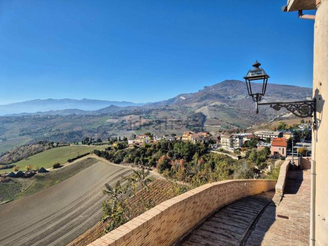Appartamento in vendita di 190 m²