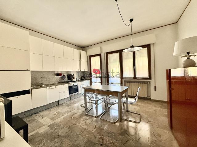 Appartamento in vendita di 190 m²