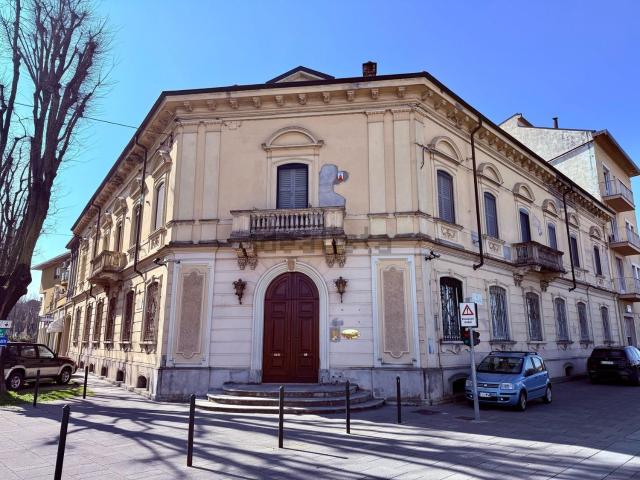 Appartamento in vendita di 190 m² in Via 20 Settembre, 2