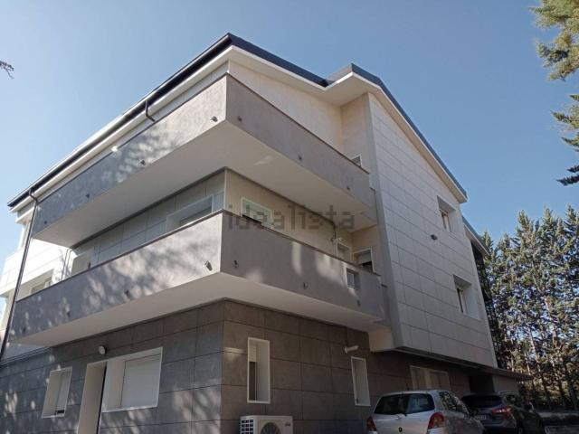 Appartamento in vendita di 190 m² in Via Conte Rosso, 81
