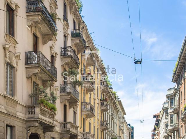 Appartamento in vendita di 190 m² in Via Cosimo del Fante, 7