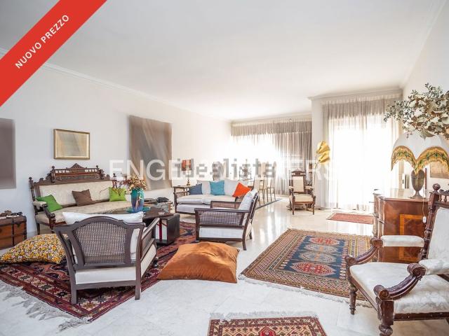 Appartamento in vendita di 190 m² in Via Cassia, 901