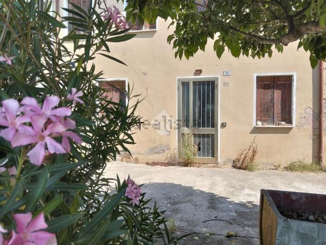 Appartamento in vendita di 190 m² in Via Chiavicone